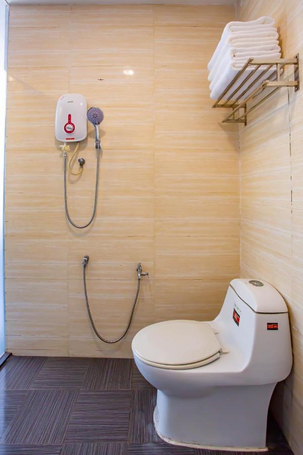 Beez Hotel Kuala Lumpur Exteriör bild